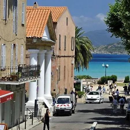 Lägenhet L'ile-rousse Sleeps 4 Wifi